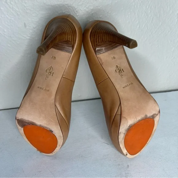 Cole Haan leather tan spike heel pumps - Picture 7 of 9